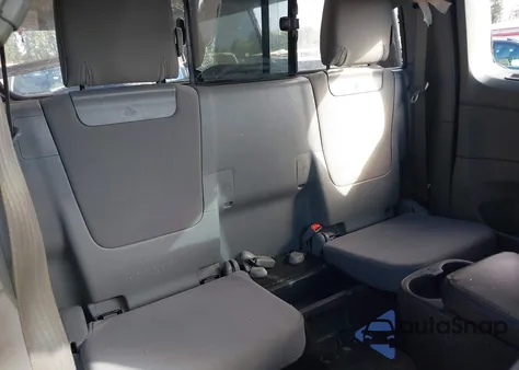 2012 Toyota Tacoma Base V6 z USA, uszkodzony, nr VIN 5TFUU4ENXCX048618